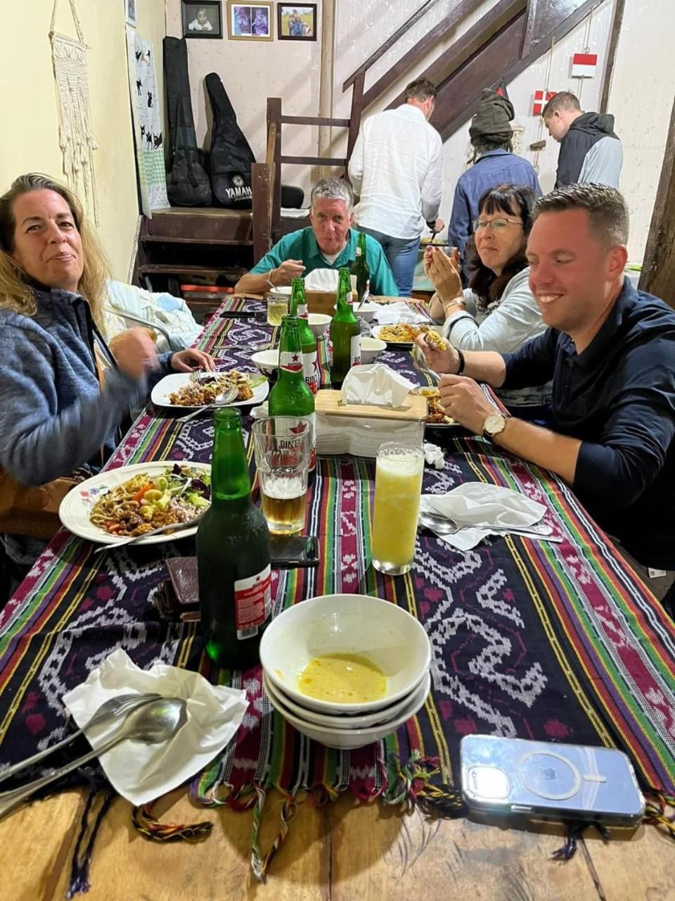Smiley'S Homestay Berastagi Exteriör bild