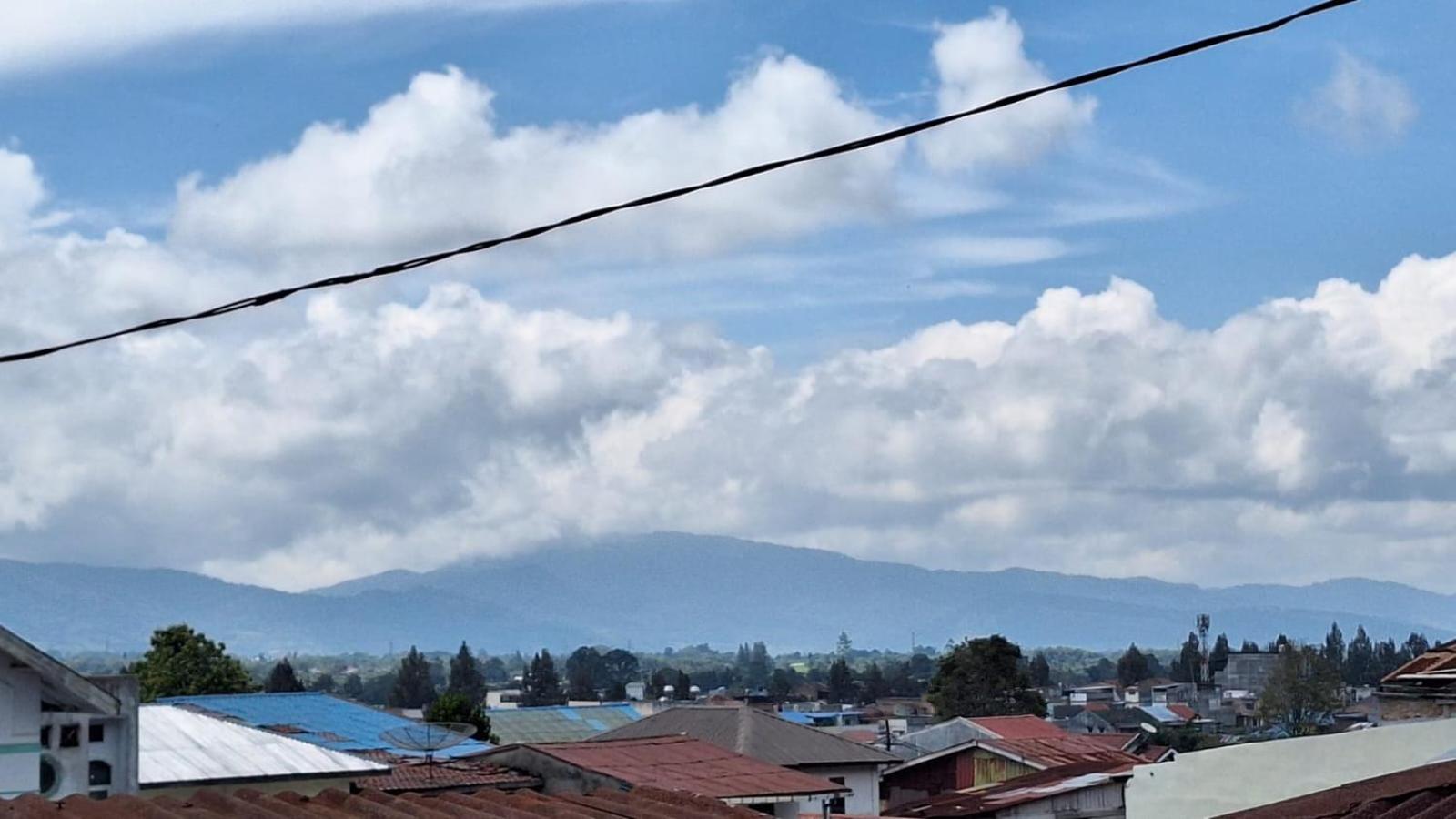 Smiley'S Homestay Berastagi Rum bild